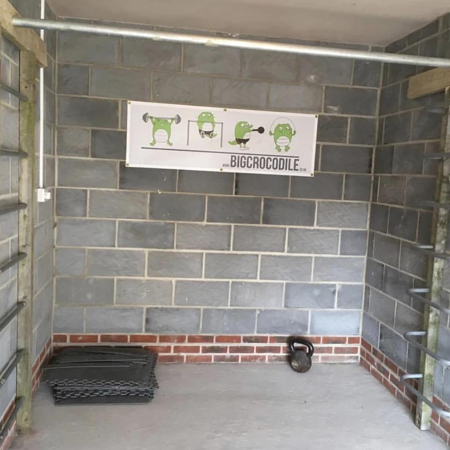 Big Crocodile Banner - Build your own - Big Crocodile